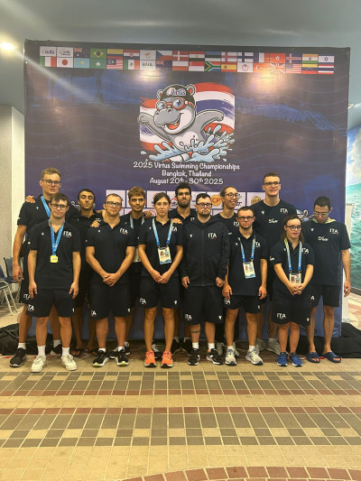La delegazione Fisdir Campania ai Campionati Mondiali di Nuoto in Thailandia