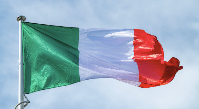 Tra poco la cerimonia di consegna della Bandiera agli atleti olimpici e paral...