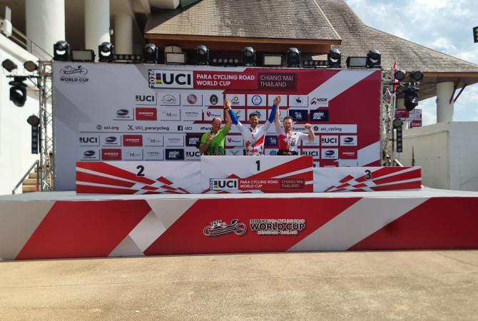 Ciclismo, Coppa del Mondo: 11 medaglie per l'Italia in Thailandia