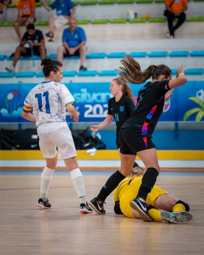 Sport sordi, Mondiali futsal: l'Italia femminile affronta la Svezia per un po...