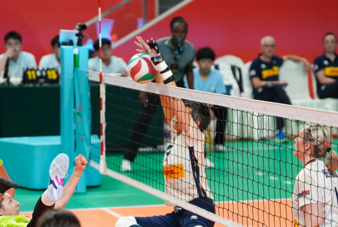 Sitting volley, Mondiali: azzurre ai quarti