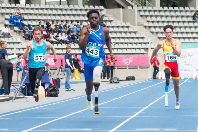 Para Athletics Grand Prix: Maxcell Amo Manu corre i 100 mt in 10.75