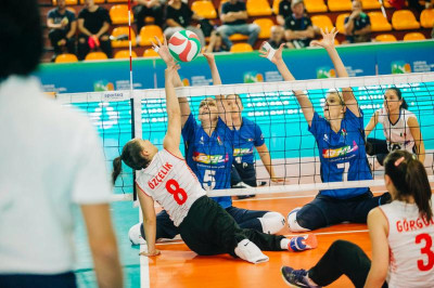Sitting volley, Europei di Caorle: le azzurre superano la Turchia