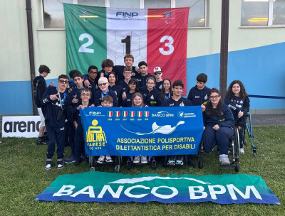 Nuoto: grande successo al Campionato Giovanile