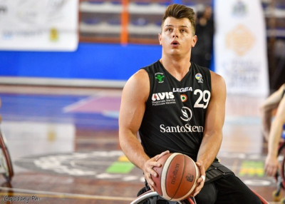 Basket in carrozzina, scuto S.Stefano nella lotta Scudetto