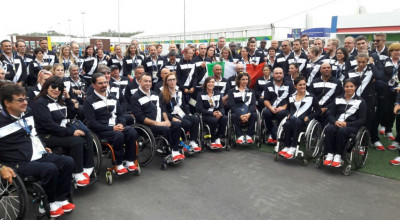 La Welcome Team Ceremony dell'Italia, un tripudio di colori, danze e canti